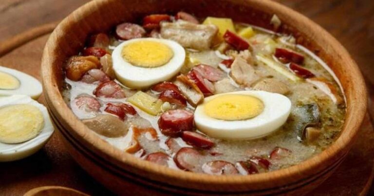 Odkryj idealne przyprawy do żurku, które zachwycą Twoje podniebienie