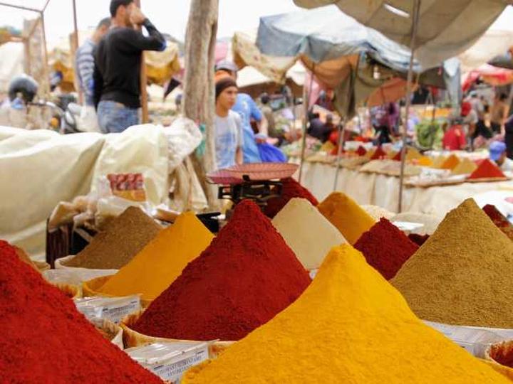 Odkryj, jakie przyprawy przywieźć z Egiptu, aby wzbogacić swoje potrawy