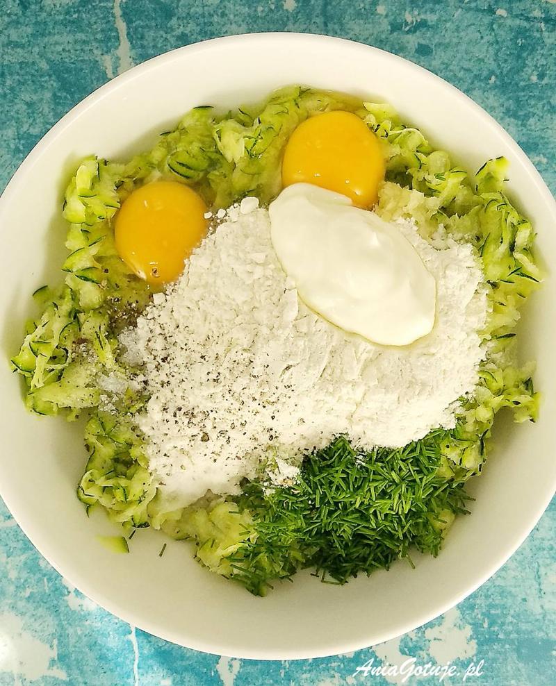 Przyprawy do placków z cukinii