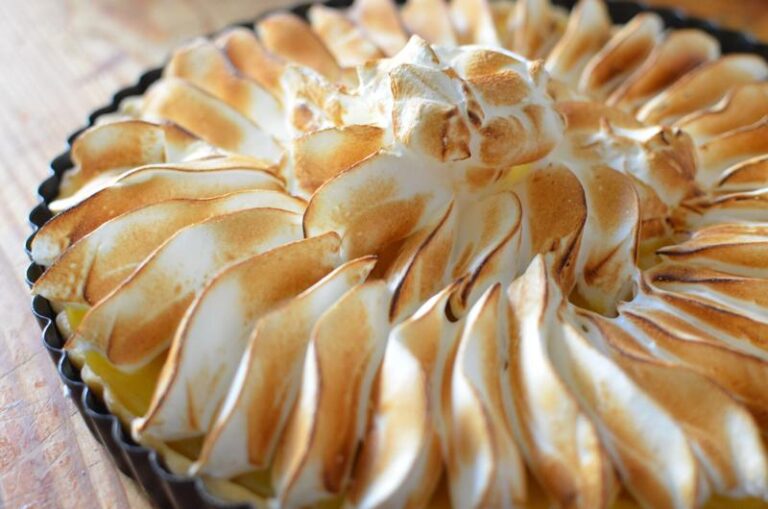 Jak uzyskać idealną bezę – sprawdzone sposoby na doskonały smak