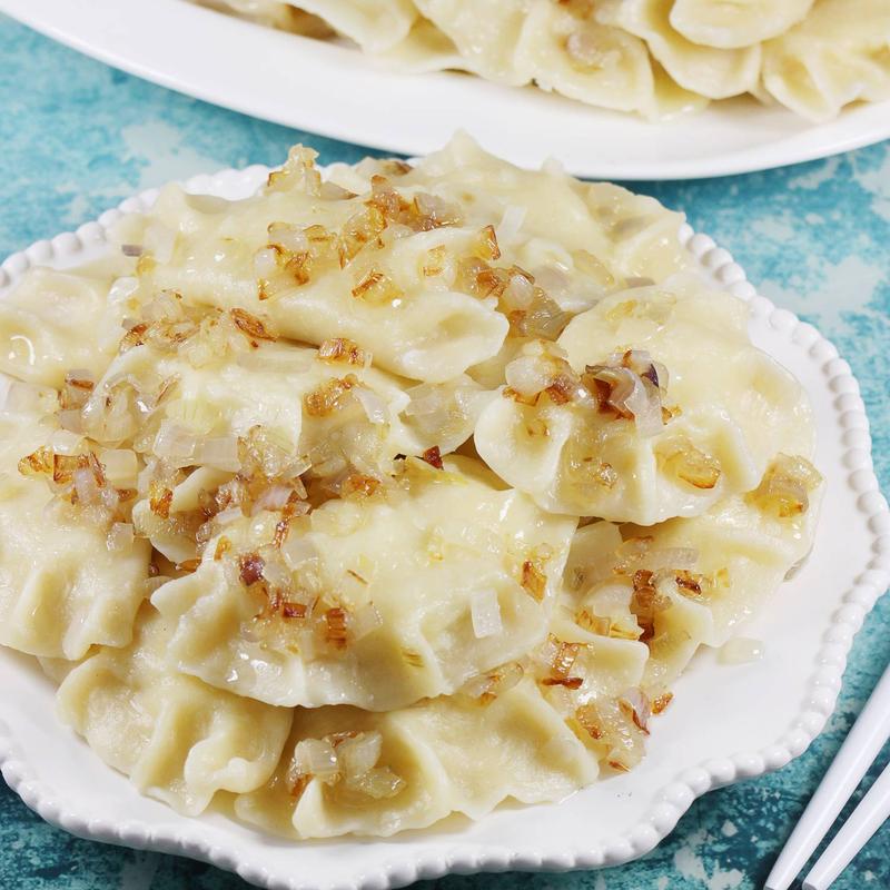 Ile kalorii mają smażone pierogi ruskie? Odkryj ich tajemnice!