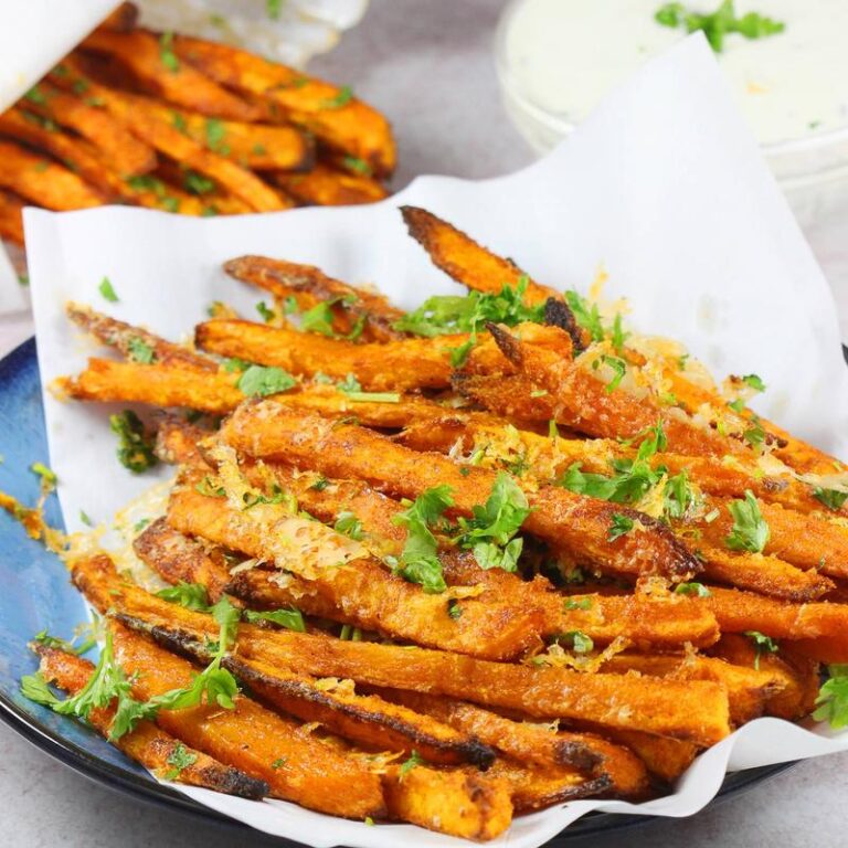 Odkryj, jakie przyprawy idealnie podkręcą smak pieczonych batatów