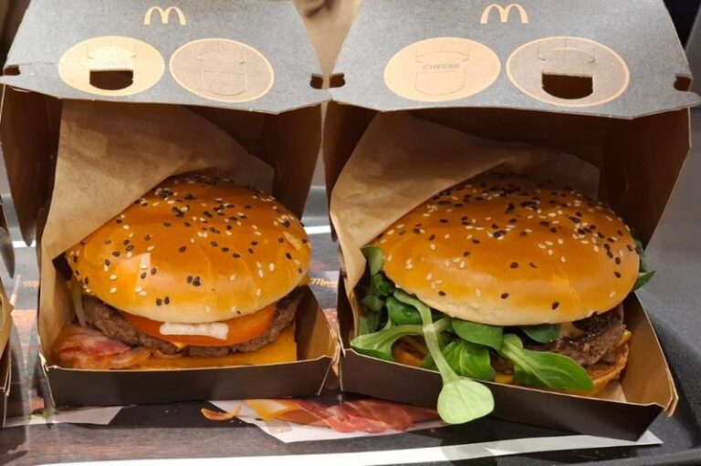 Sprawdź, ile kosztuje zestaw z maestro burgerem i co w niego wchodzi