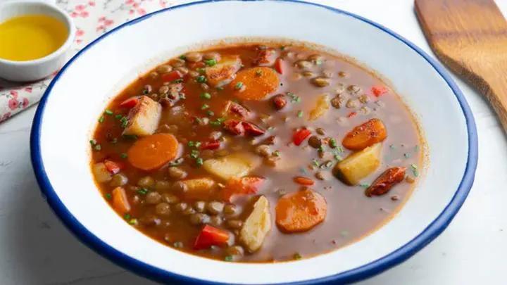 Zupy idealne dla karmiących piersią – które warto wybrać?