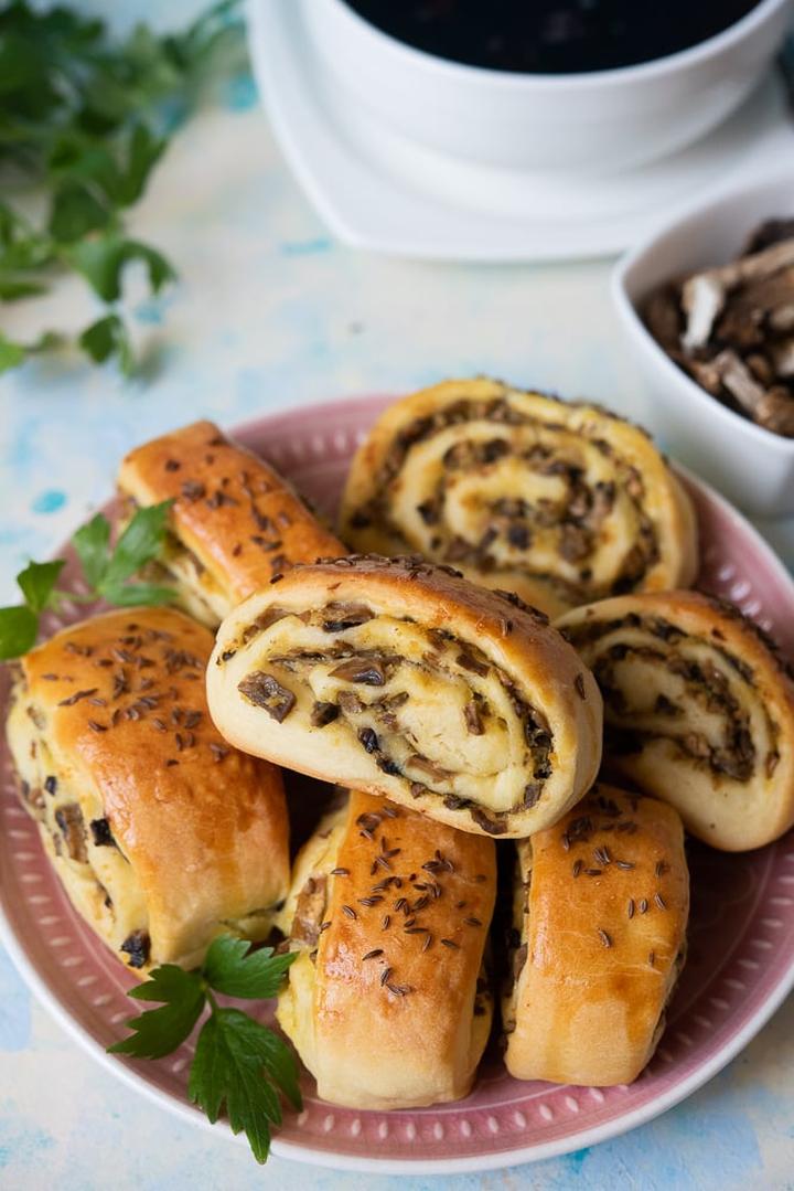 Paszteciki drożdżowe